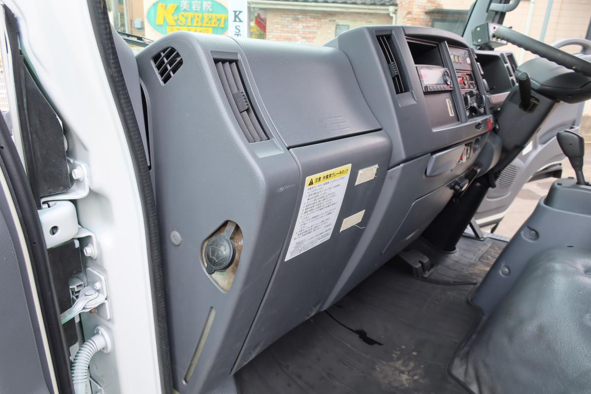 標準幅 プレス式パッカー車 極東製4.3立米 AT車|中古トラックの販売・買取・査定のアイナビ