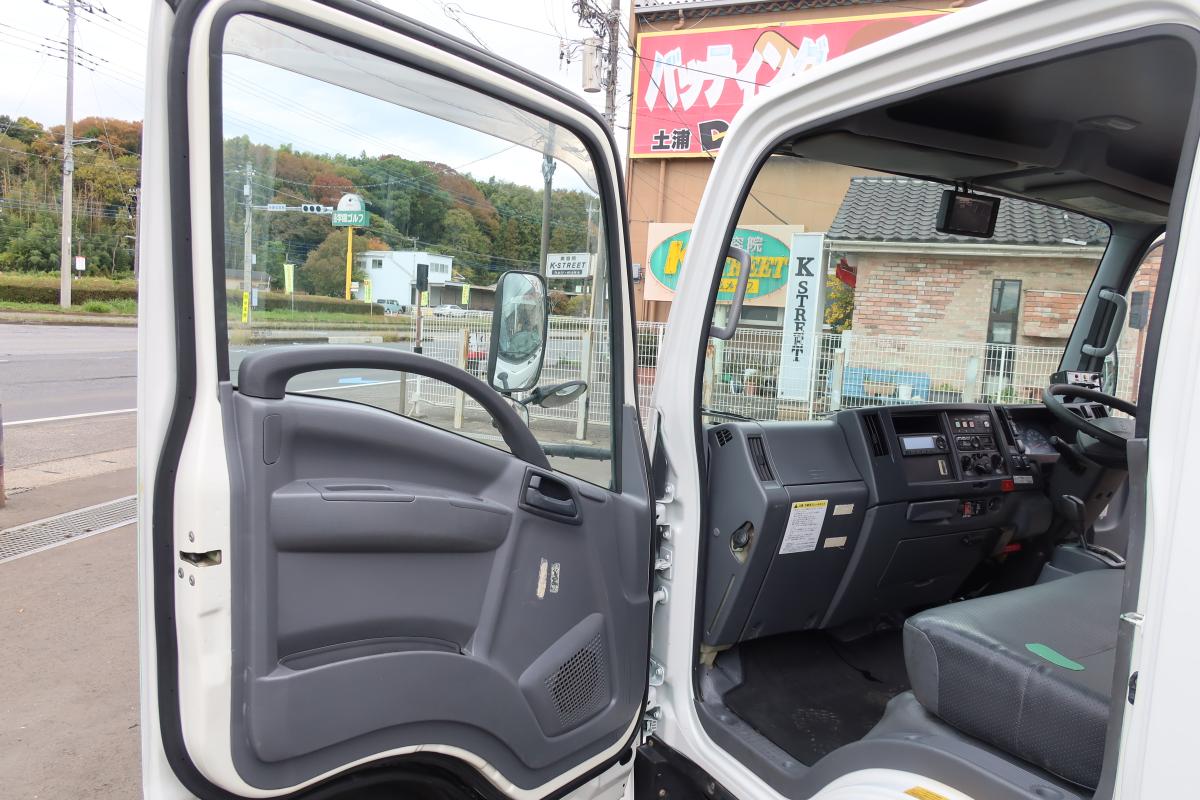 標準幅 プレス式パッカー車 極東製4.3立米 AT車|中古トラックの販売・買取・査定のアイナビ