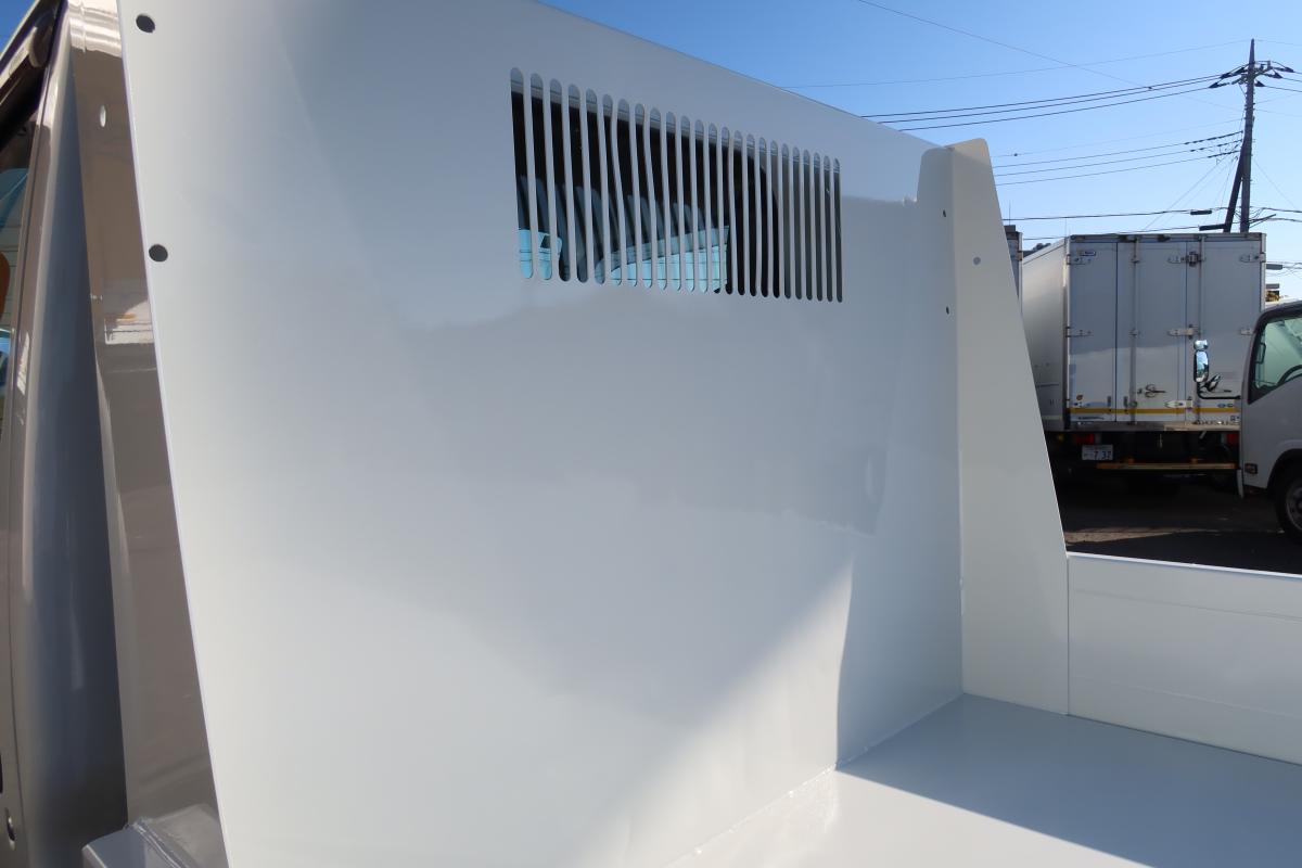 低床ダンプ 積載2000kg AT車|中古トラックの販売・買取・査定のアイナビ