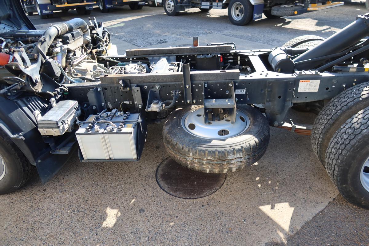 低床ダンプ 積載2000kg AT車|中古トラックの販売・買取・査定のアイナビ