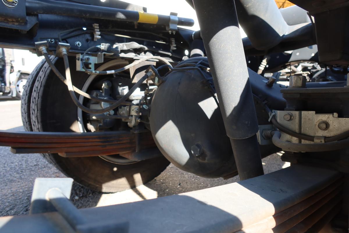 低床ダンプ 積載2000kg AT車|中古トラックの販売・買取・査定のアイナビ