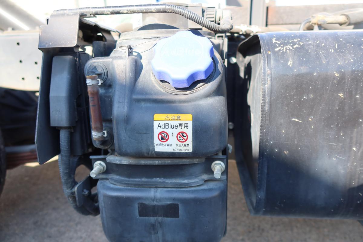 低床ダンプ 積載2000kg AT車|中古トラックの販売・買取・査定のアイナビ