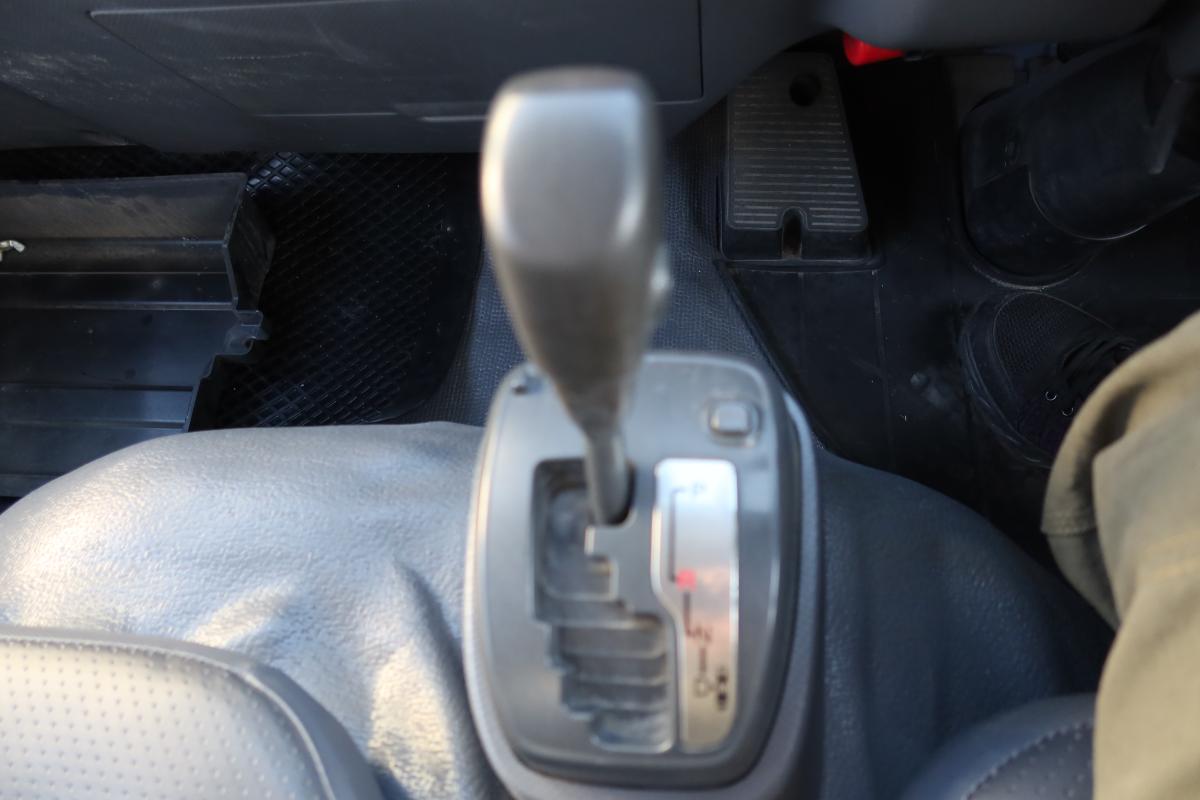 低床ダンプ 積載2000kg AT車|中古トラックの販売・買取・査定のアイナビ