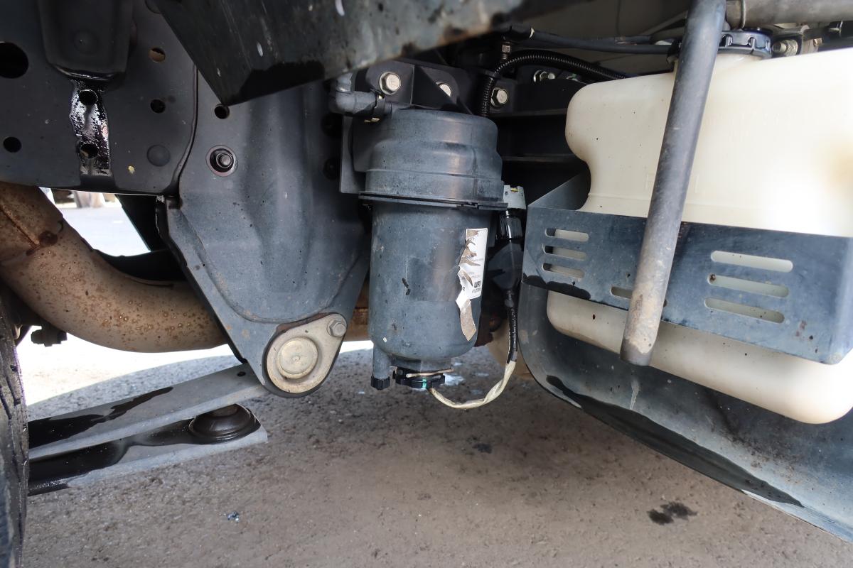 標準幅 Wキャブ 積載2000kg リアクーラー付き|中古トラックの販売・買取・査定のアイナビ