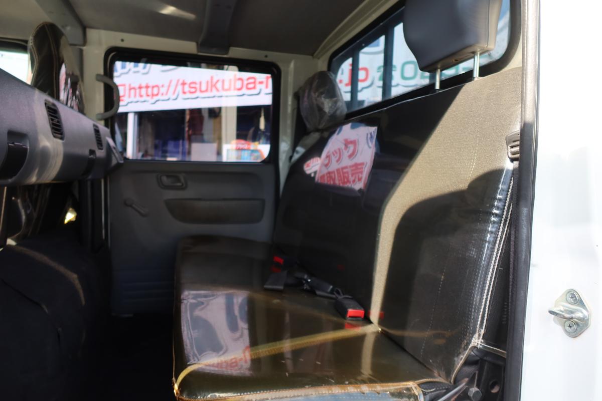 標準幅 Wキャブ 積載2000kg リアクーラー付き|中古トラックの販売・買取・査定のアイナビ