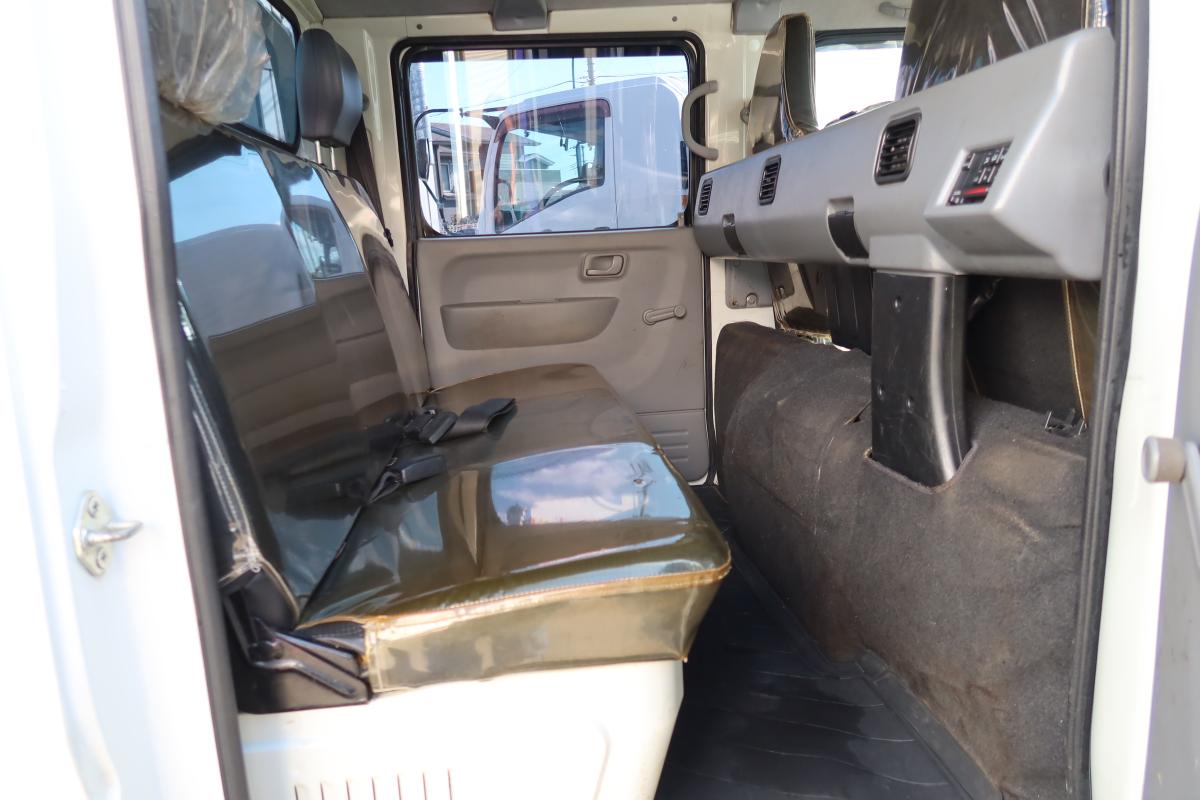 標準幅 Wキャブ 積載2000kg リアクーラー付き|中古トラックの販売・買取・査定のアイナビ