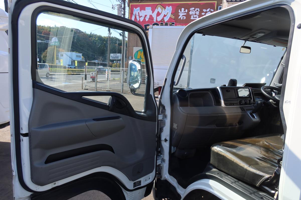 標準幅 Wキャブ 積載2000kg リアクーラー付き|中古トラックの販売・買取・査定のアイナビ