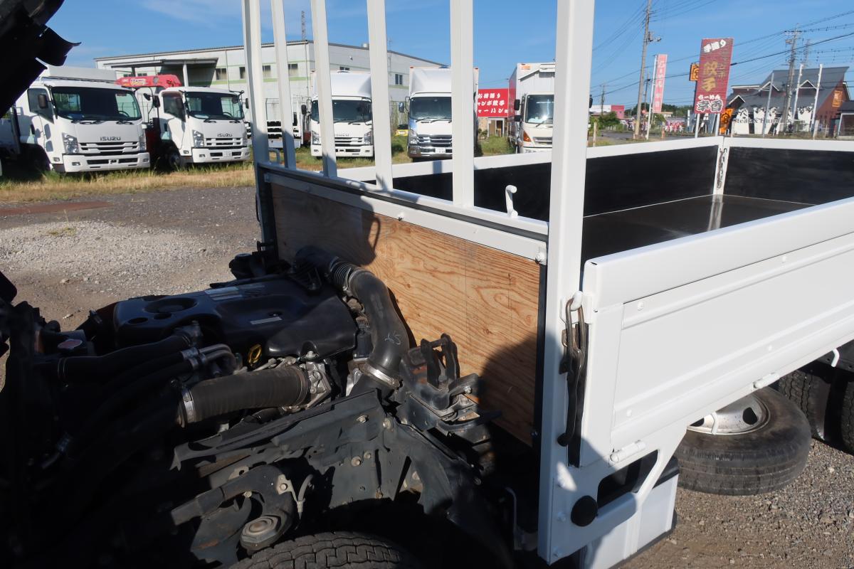 10尺平ボディー 積載1500kg 総重量3785kg|中古トラックの販売・買取・査定のアイナビ