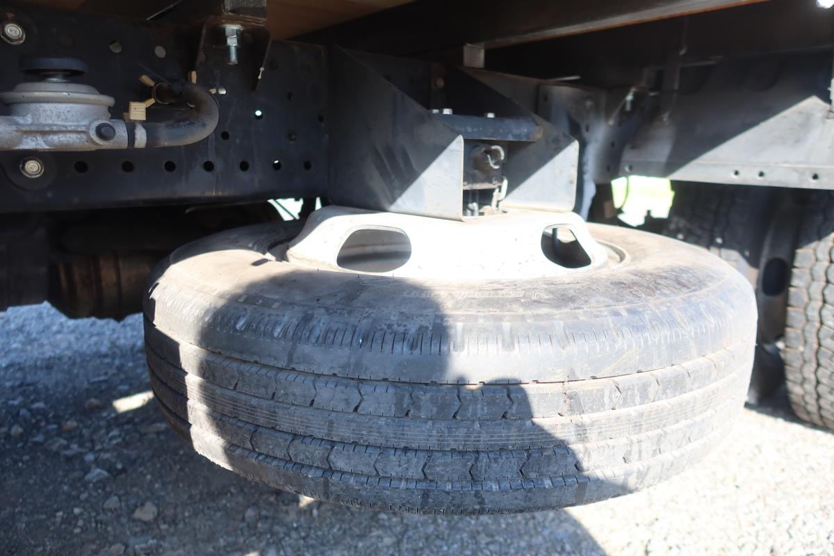 10尺平ボディー 積載1500kg 総重量3785kg|中古トラックの販売・買取・査定のアイナビ