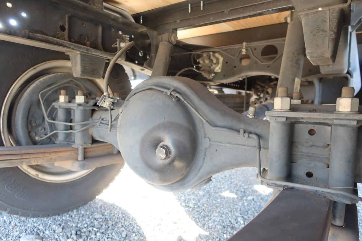 10尺平ボディー 積載1500kg 総重量3785kg|中古トラックの販売・買取・査定のアイナビ