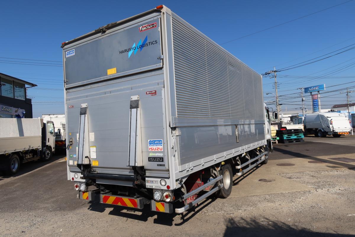 ワイドベッド付き62ボディー 跳ね上げゲート付 AT車|中古トラックの販売・買取・査定のアイナビ