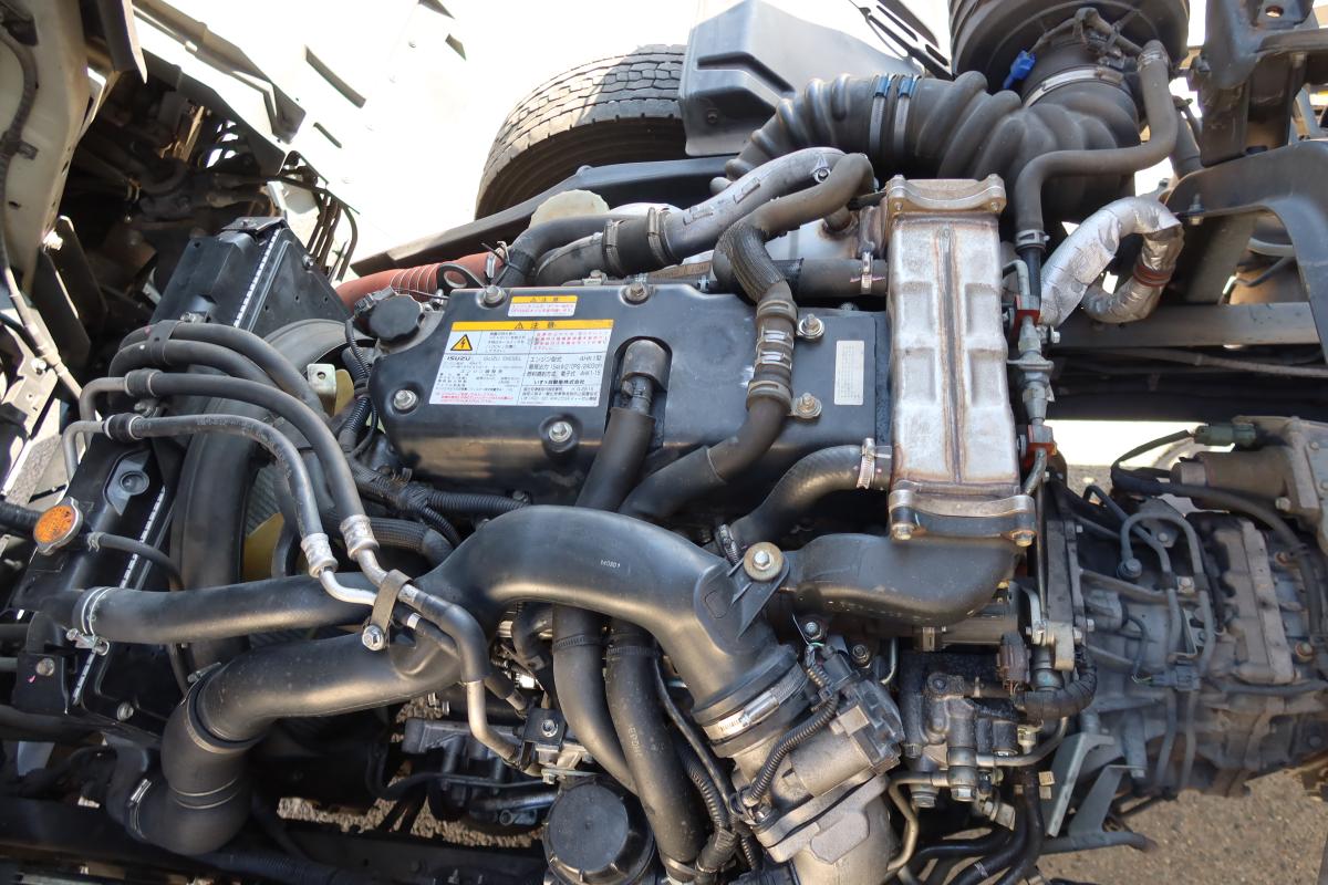 ワイドベッド付き62ボディー 跳ね上げゲート付 AT車|中古トラックの販売・買取・査定のアイナビ