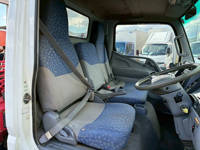 2.33t10尺ベース5速MT2t3t6t小型カーゴクレーン|中古トラックの販売・買取・査定のアイナビ