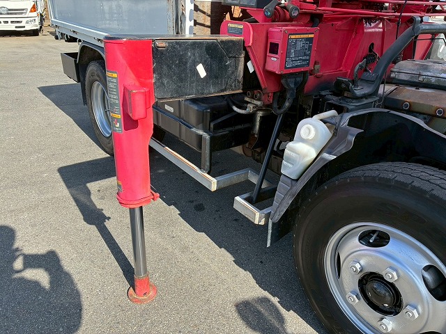 2.33t10尺ベース5速MT2t3t6t小型カーゴクレーン|中古トラックの販売・買取・査定のアイナビ