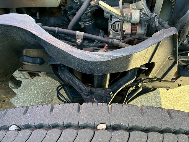 2.33t10尺ベース5速MT2t3t6t小型カーゴクレーン|中古トラックの販売・買取・査定のアイナビ