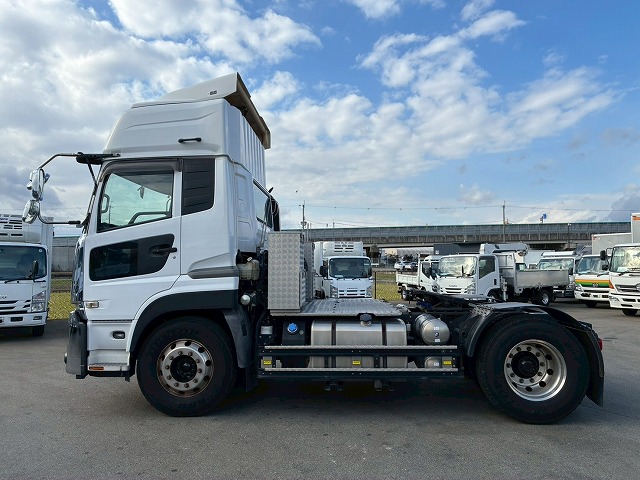 ハイルーフ後輪エアサスGH11D尺E尺中間尺ミドル尺|中古トラックの販売・買取・査定のアイナビ