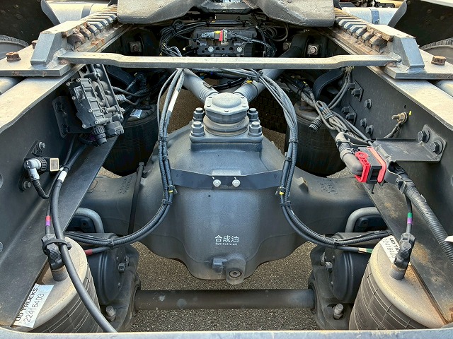 ハイルーフ後輪エアサスGH11D尺E尺中間尺ミドル尺|中古トラックの販売・買取・査定のアイナビ