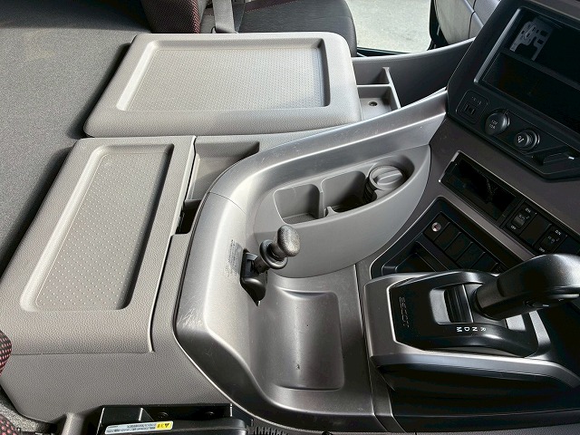 ハイルーフ後輪エアサスGH11D尺E尺中間尺ミドル尺|中古トラックの販売・買取・査定のアイナビ