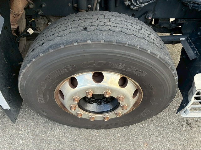 ハイルーフ後輪エアサスGH11D尺E尺中間尺ミドル尺|中古トラックの販売・買取・査定のアイナビ