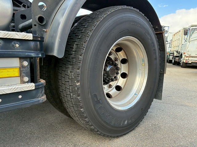 ハイルーフ後輪エアサスGH11D尺E尺中間尺ミドル尺|中古トラックの販売・買取・査定のアイナビ