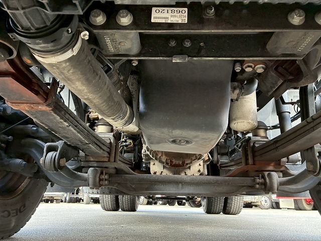 ハイルーフ後輪エアサスGH11D尺E尺中間尺ミドル尺|中古トラックの販売・買取・査定のアイナビ