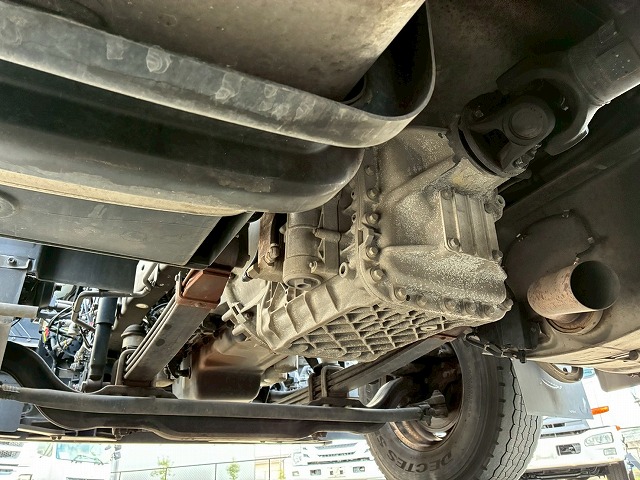 ハイルーフ後輪エアサスGH11D尺E尺中間尺ミドル尺|中古トラックの販売・買取・査定のアイナビ