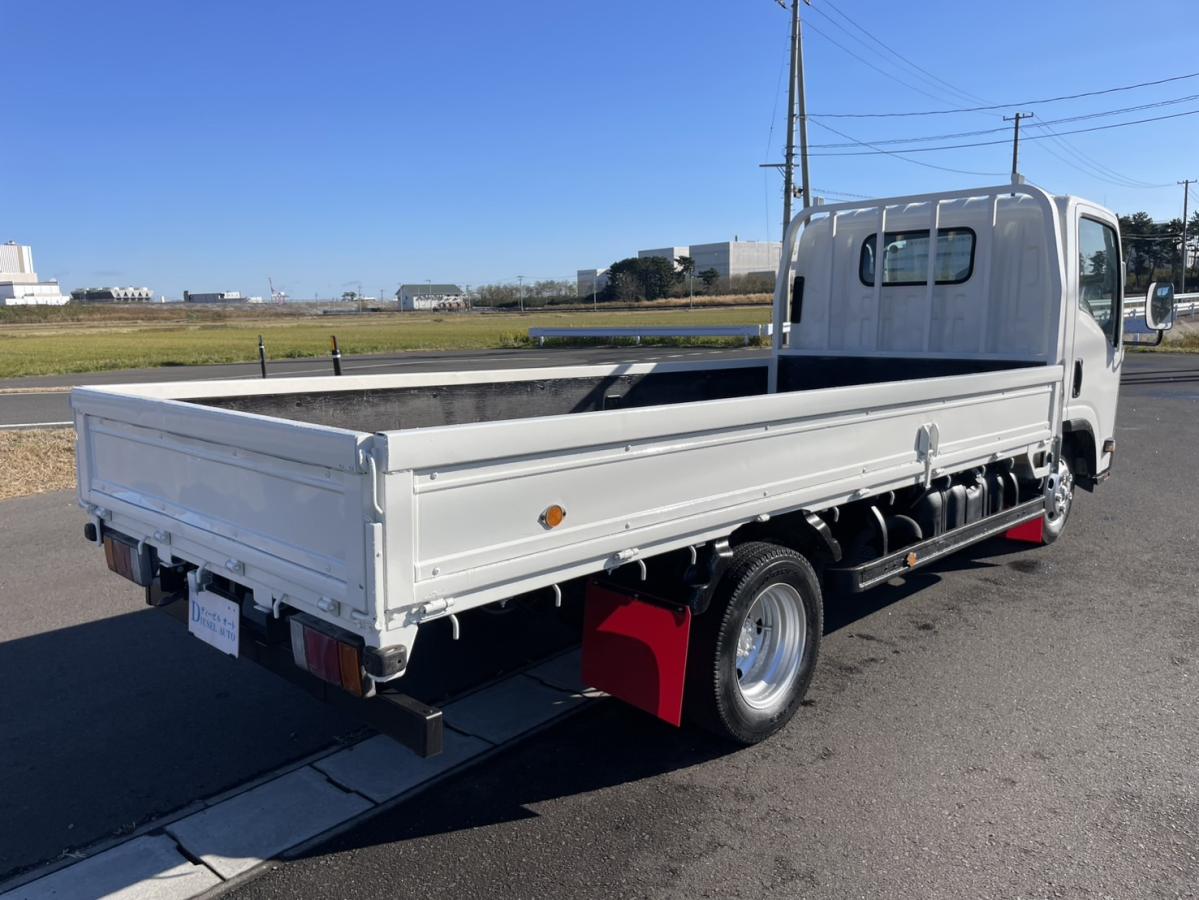 平成19年エルフロング平ボディー8万km準中型総重量5t未満|中古トラックの販売・買取・査定のアイナビ