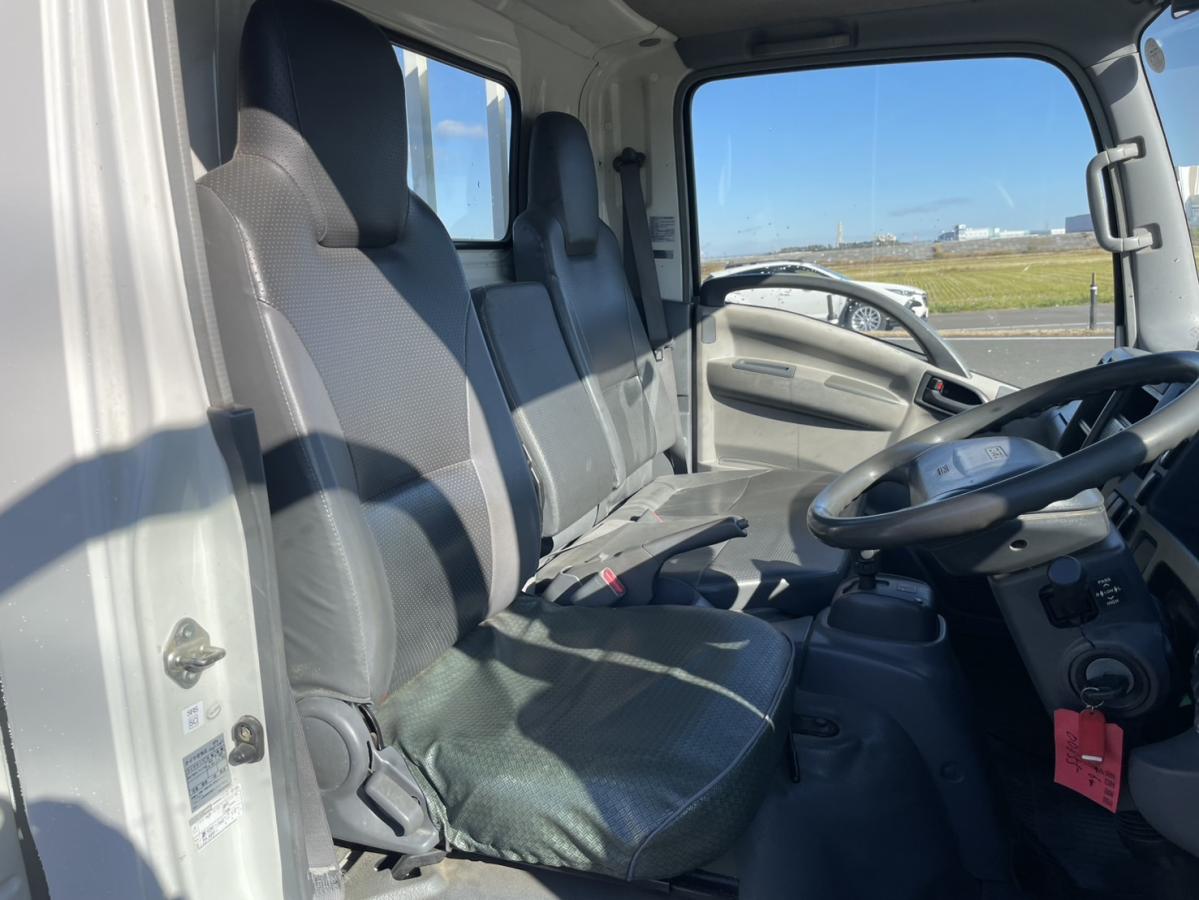 平成19年エルフロング平ボディー8万km準中型総重量5t未満|中古トラックの販売・買取・査定のアイナビ