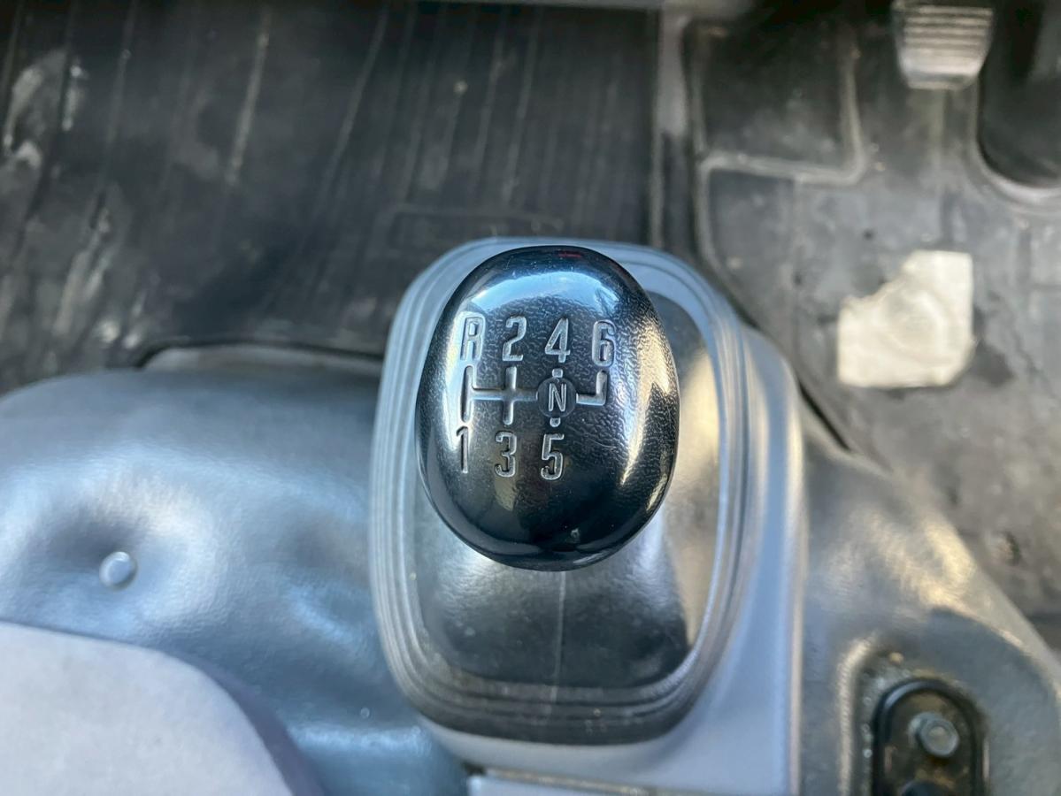 ☆H25 標準/ロング 跳ね上げパワーゲート ラッシング2段|中古トラックの販売・買取・査定のアイナビ