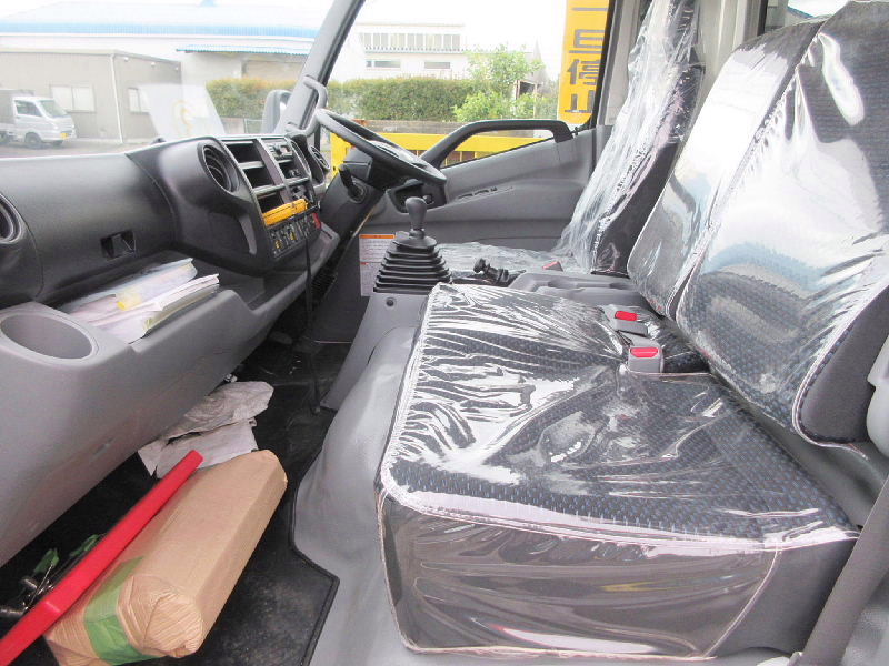 ★ウイング式キャリアカー★積載2500kg★極東フラトップ★|中古トラックの販売・買取・査定のアイナビ