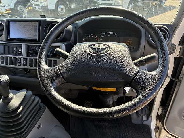 トヨタ Wキャブ|中古トラックの販売・買取・査定のアイナビ