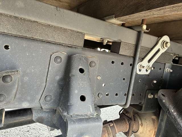 いすゞ 平ボディ|中古トラックの販売・買取・査定のアイナビ