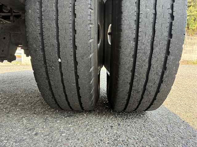 いすゞ 平ボディ|中古トラックの販売・買取・査定のアイナビ