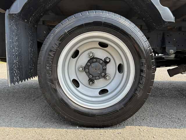 いすゞ 平ボディ|中古トラックの販売・買取・査定のアイナビ