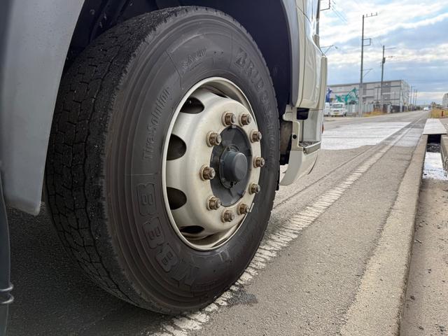 日野 プロフィア|中古トラックの販売・買取・査定のアイナビ