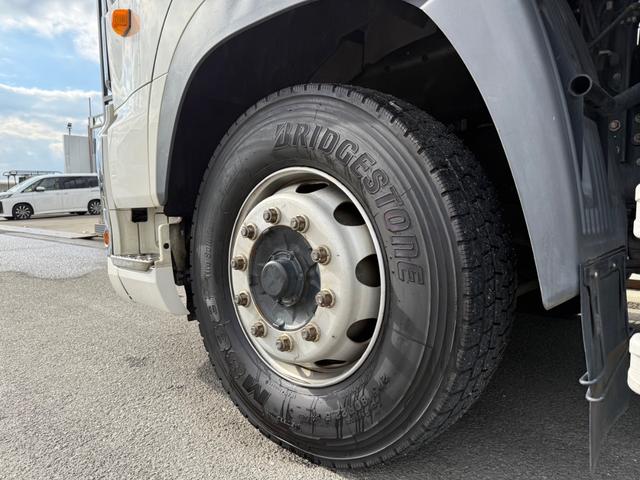 日野 プロフィア|中古トラックの販売・買取・査定のアイナビ