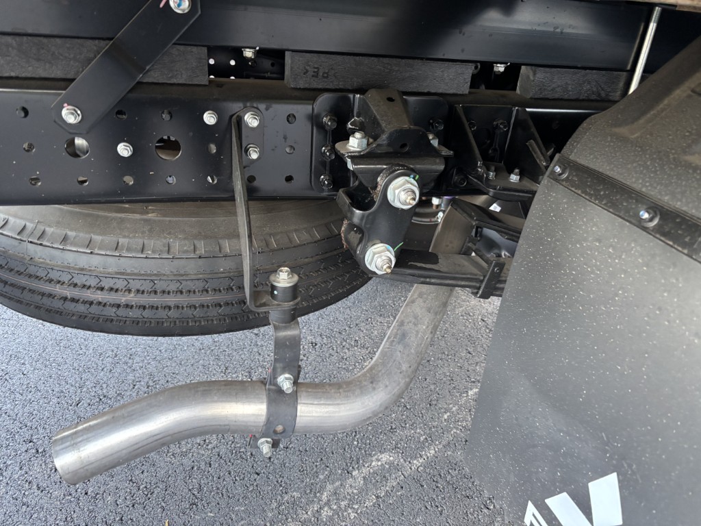 ワイドロング2.9t吊4段タダノラジコン未使用|中古トラックの販売・買取・査定のアイナビ