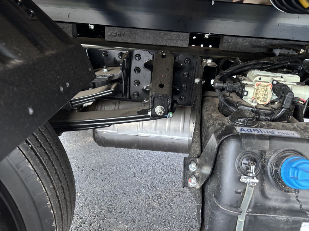 ワイドロング2.9t吊4段タダノラジコン未使用|中古トラックの販売・買取・査定のアイナビ