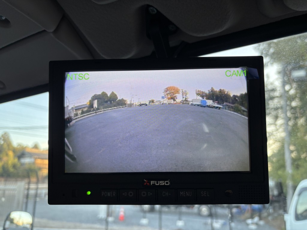 ワイドロング2.9t吊4段タダノラジコン未使用|中古トラックの販売・買取・査定のアイナビ