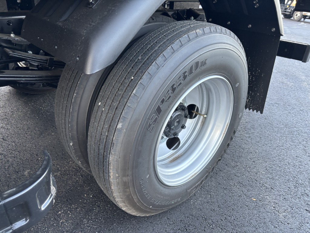 ワイドロング2.9t吊4段タダノラジコン未使用|中古トラックの販売・買取・査定のアイナビ