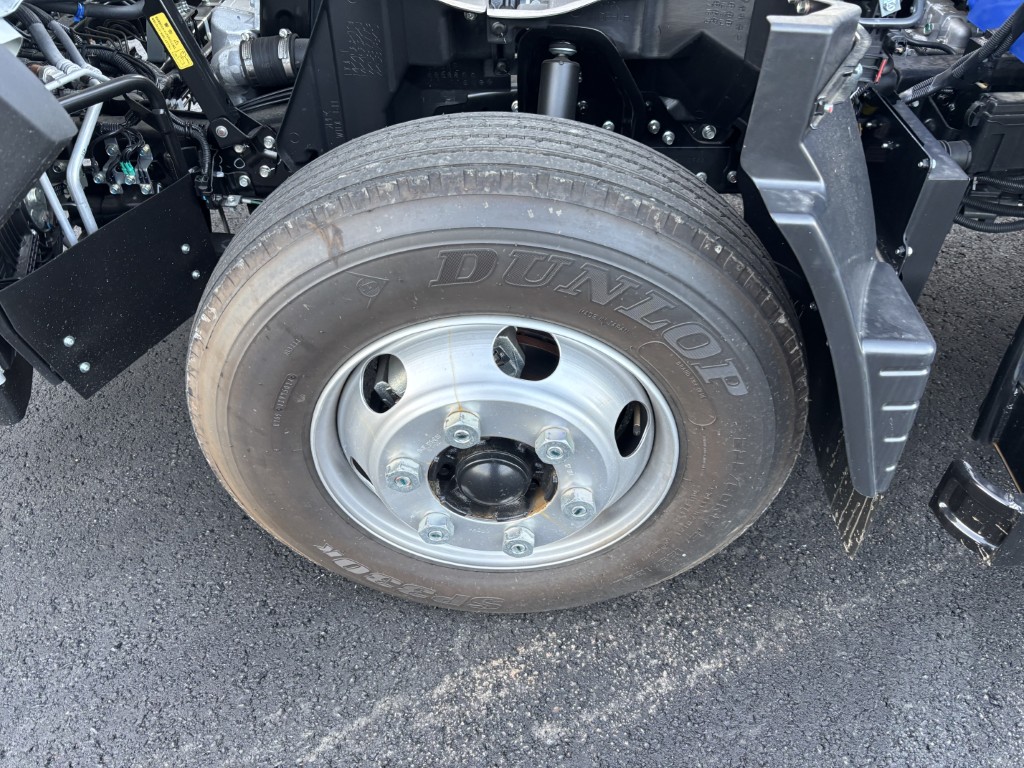 ワイドロング2.9t吊4段タダノラジコン未使用|中古トラックの販売・買取・査定のアイナビ