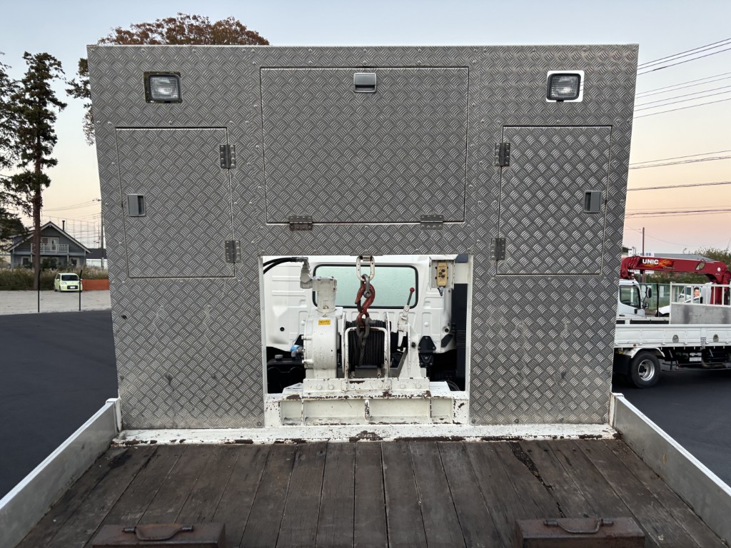 セーフティーローダー4軸低床エアサスウインチラジコン|中古トラックの販売・買取・査定のアイナビ