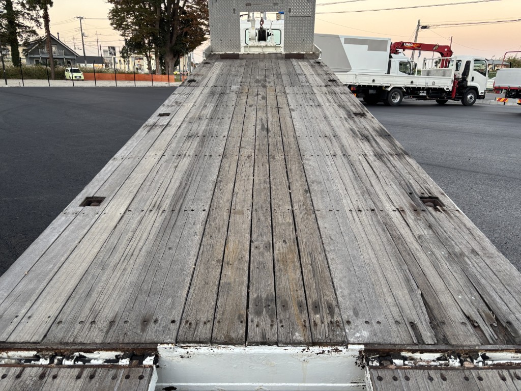 セーフティーローダー4軸低床エアサスウインチラジコン|中古トラックの販売・買取・査定のアイナビ