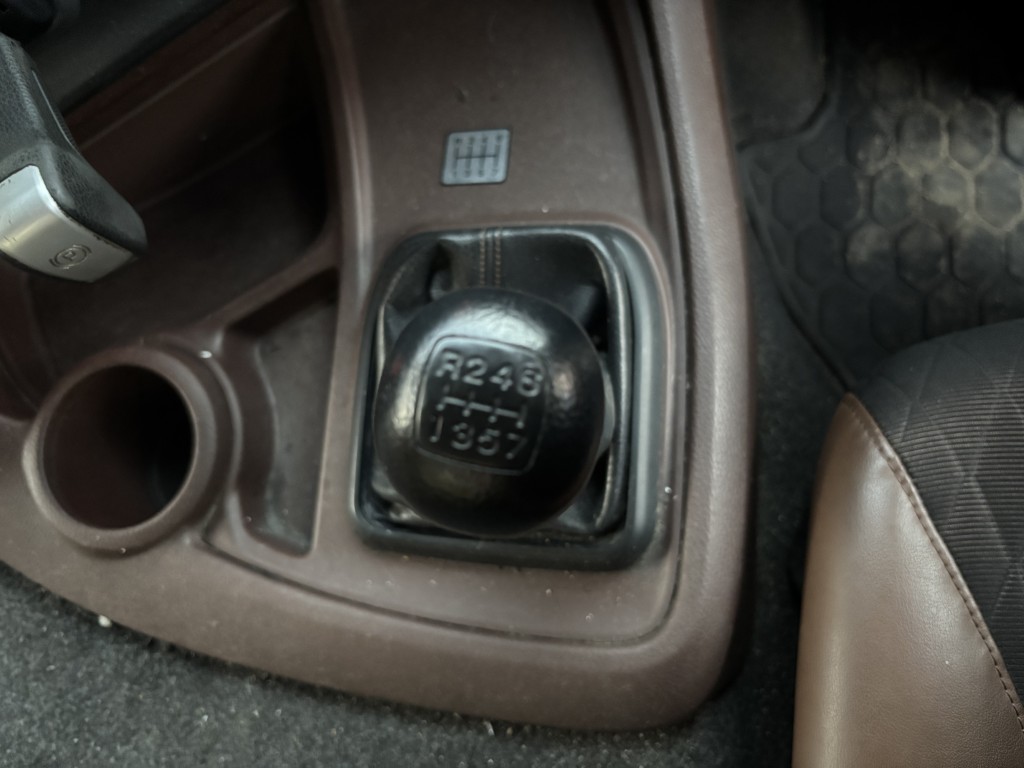 セーフティーローダー4軸低床エアサスウインチラジコン|中古トラックの販売・買取・査定のアイナビ