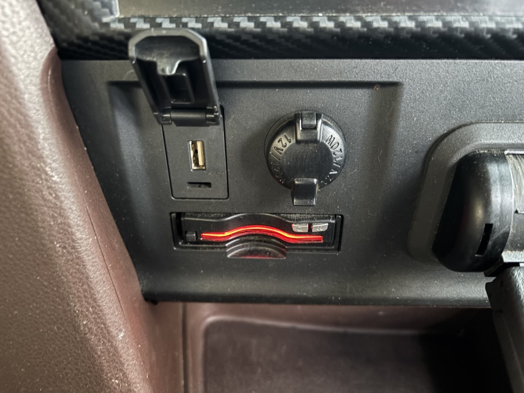 セーフティーローダー4軸低床エアサスウインチラジコン|中古トラックの販売・買取・査定のアイナビ