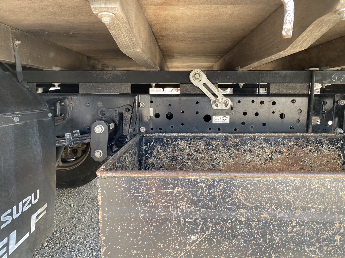 R元年式 超ロング5m平ボデー|中古トラックの販売・買取・査定のアイナビ