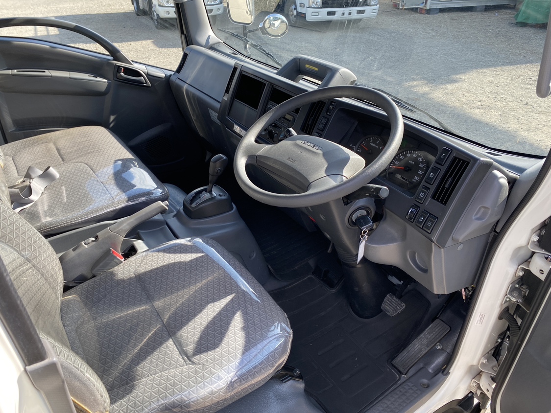 R元年式 超ロング5m平ボデー|中古トラックの販売・買取・査定のアイナビ