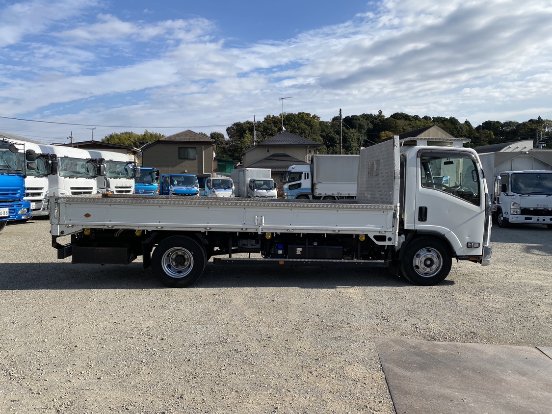 R元年式 超ロング5m平ボデー|中古トラックの販売・買取・査定のアイナビ