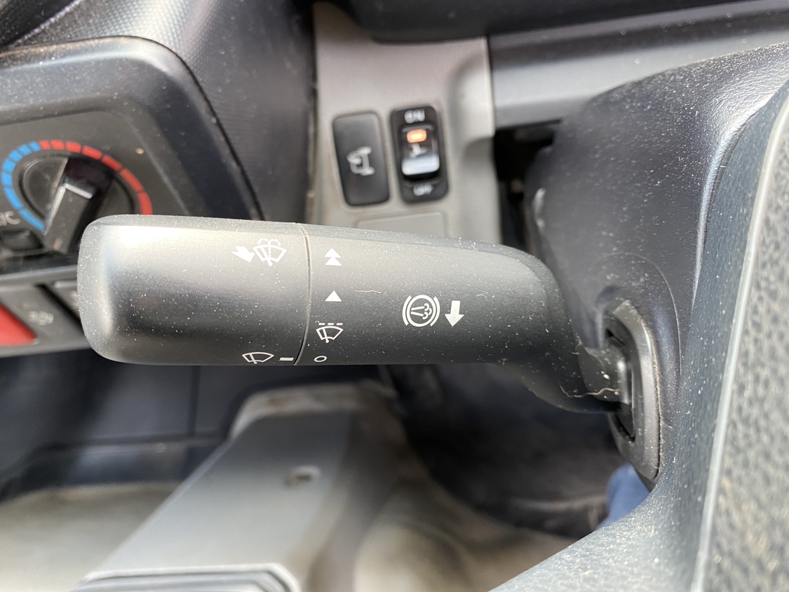 R元年式、デュトロ、ゲート付平ボデー|中古トラックの販売・買取・査定のアイナビ