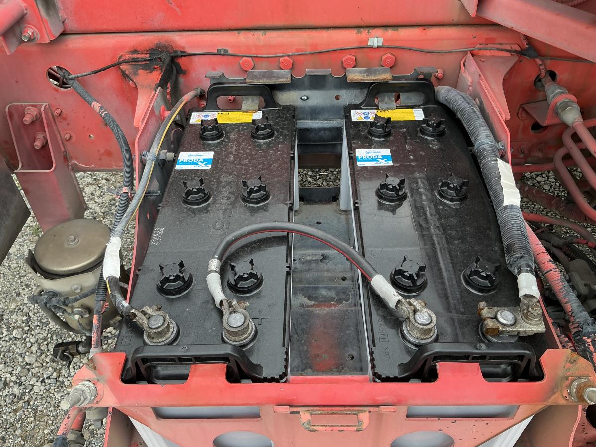 ★H25日野プロフィアダンプステンレス最大積載量13700kg|中古トラックの販売・買取・査定のアイナビ